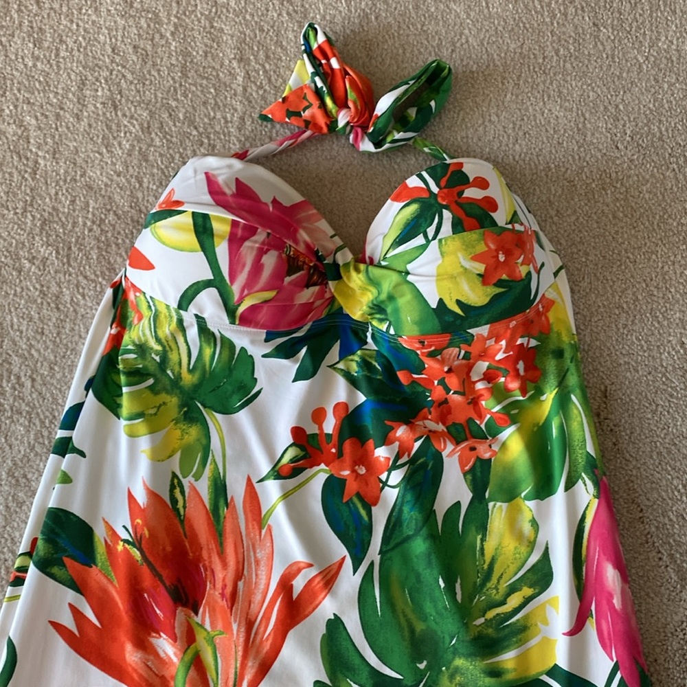 Tommy Bahama Swim Cover- up or perfect sun dress. - Picture 2 of 5